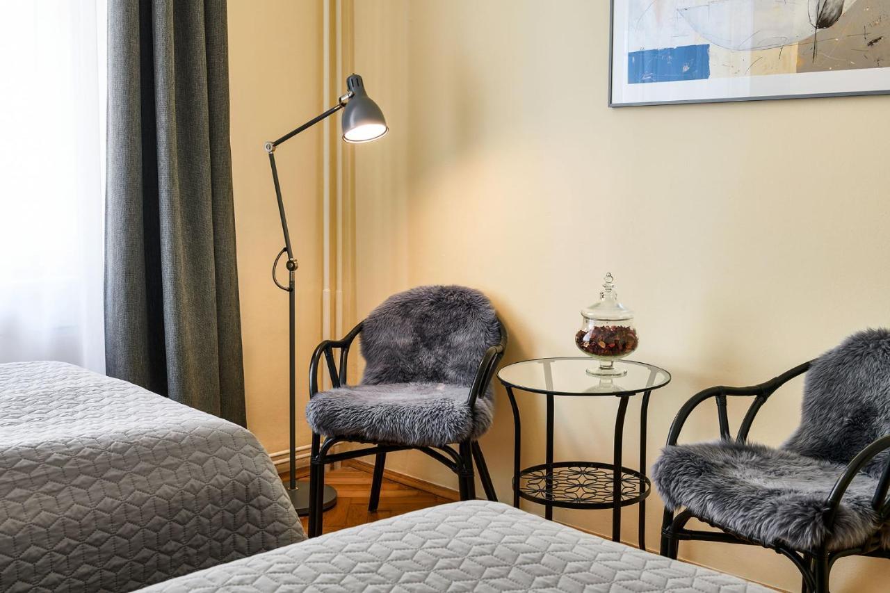 Pragueone Apartment,A/C,Terrace Екстер'єр фото