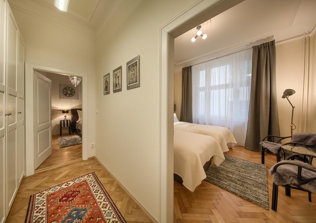 Pragueone Apartment,A/C,Terrace Екстер'єр фото
