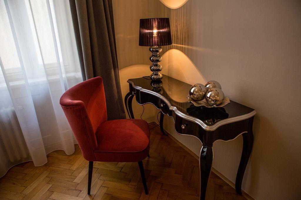 Pragueone Apartment,A/C,Terrace Екстер'єр фото