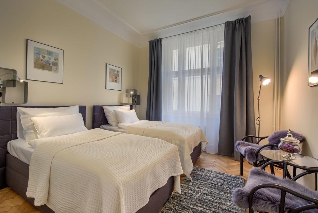 Pragueone Apartment,A/C,Terrace Екстер'єр фото